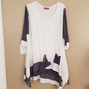 4x Tailissime White Asymmetrical Tshirt Tunic